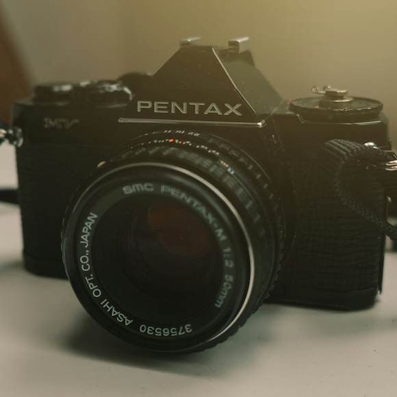 Vintage 35mm SRL camera